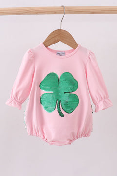 Pink clover glitter ruffle bubble