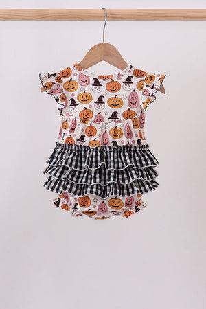 Pumpkin ruffle bubble