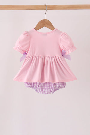 Pink goose embroidery bubble