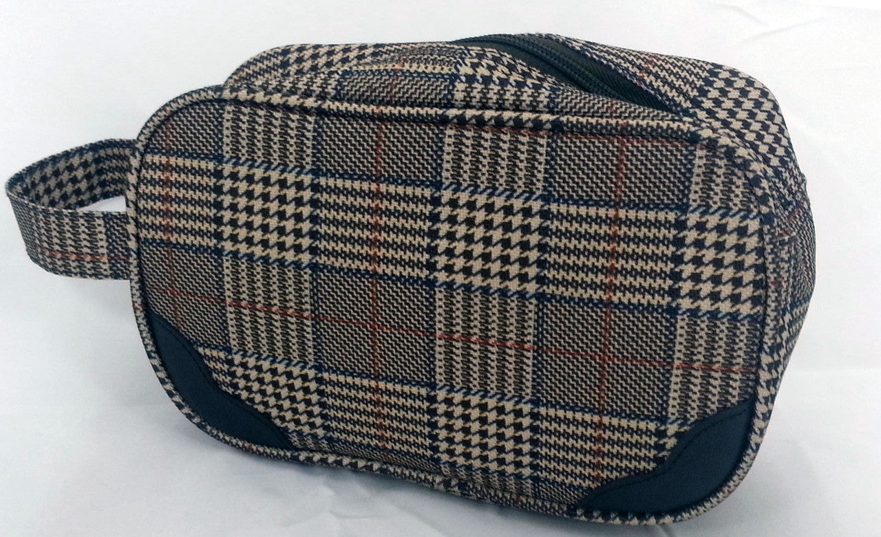 Manor House Classic Toiletries Case Dopp Kit from Bellemonde (BL103MH)