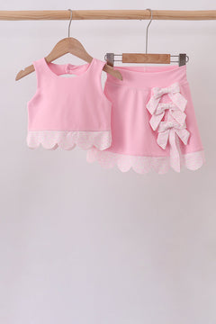 Pink scalloped active skorts set