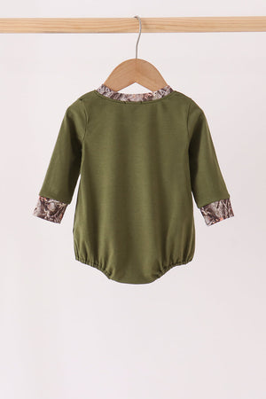 Forest camouflage turkey applique bubble