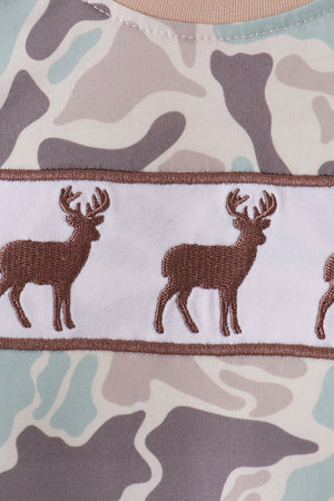 Hunting Deer Embroidery Bubble