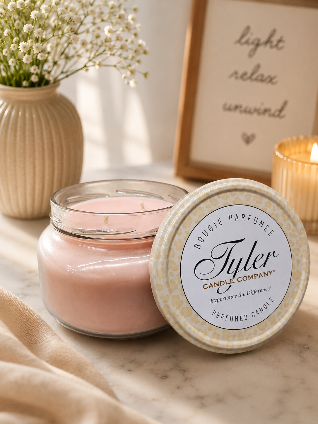 The Complete Guide to Scented Candles: Fragrances, Gift Ideas, and Finding Your Perfect Scent