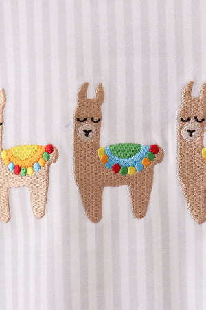 Brown alpaca embroidery top