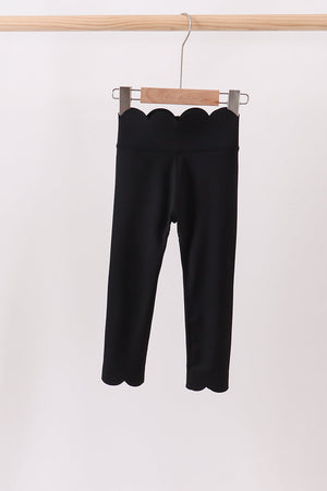 Black Scalloped Yoga Active Leggings
