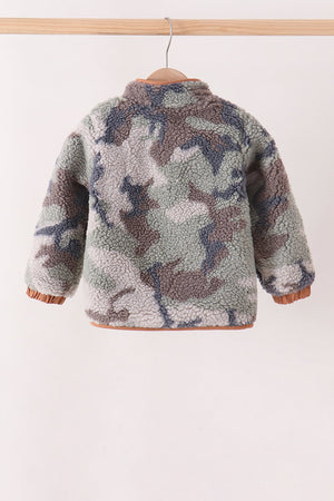 Neutral camouflage fleece jacket