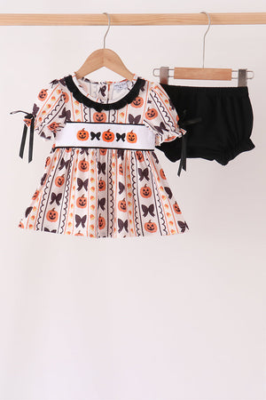 Pumpkin bow embroidery ruffle bloomer set