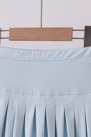 Sky pleated skort