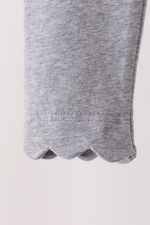 Grey scalloped leggings