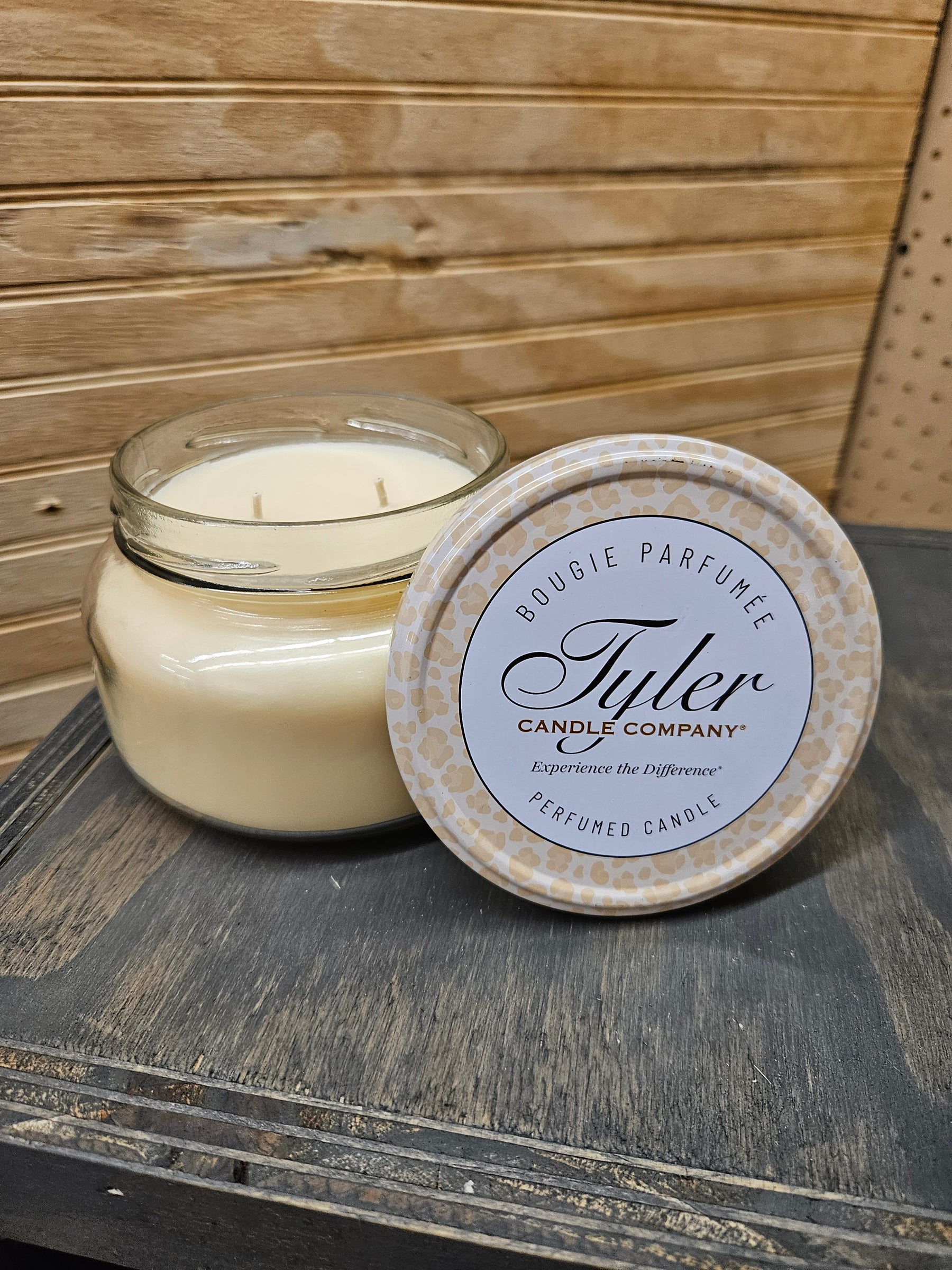 22oz Two Wick Tyler Candle - Entitled