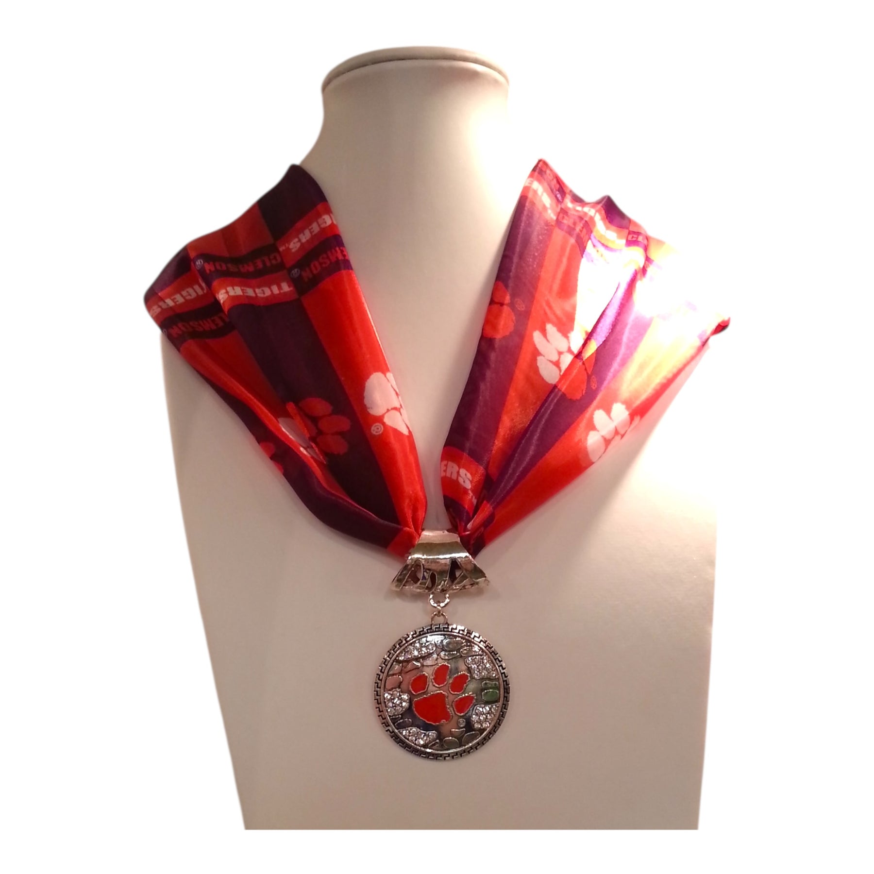 circular-scarf-pendant-clemson
