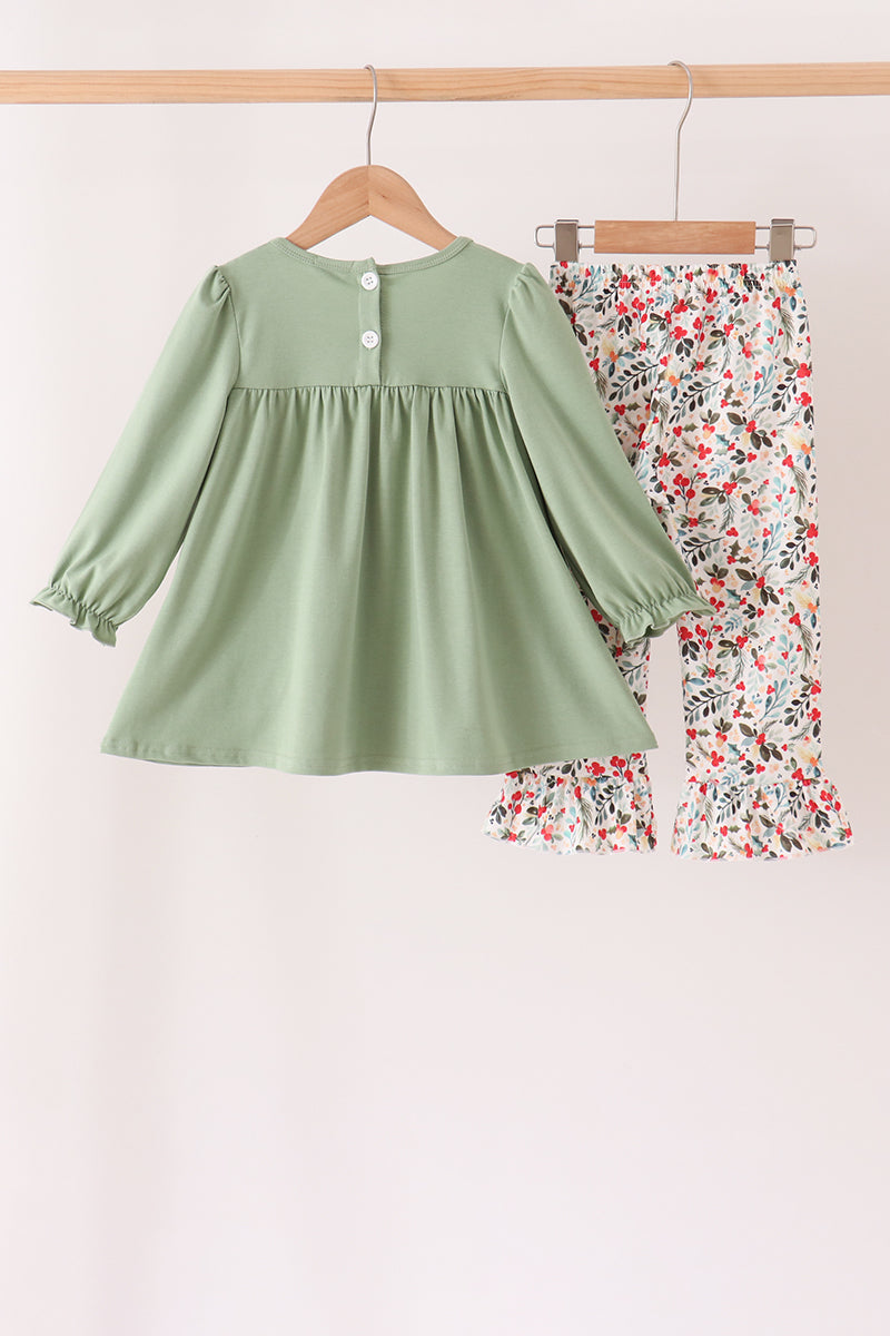 Sage Reindeer Applique Floral Ruffle Pants Set
