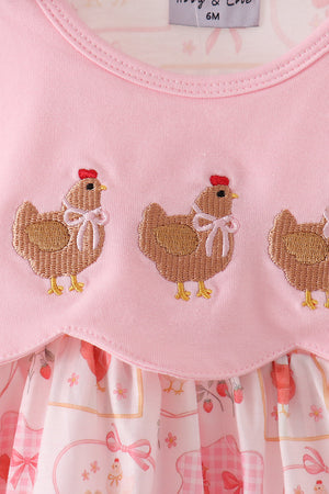 Pink chicken embroidery bubble