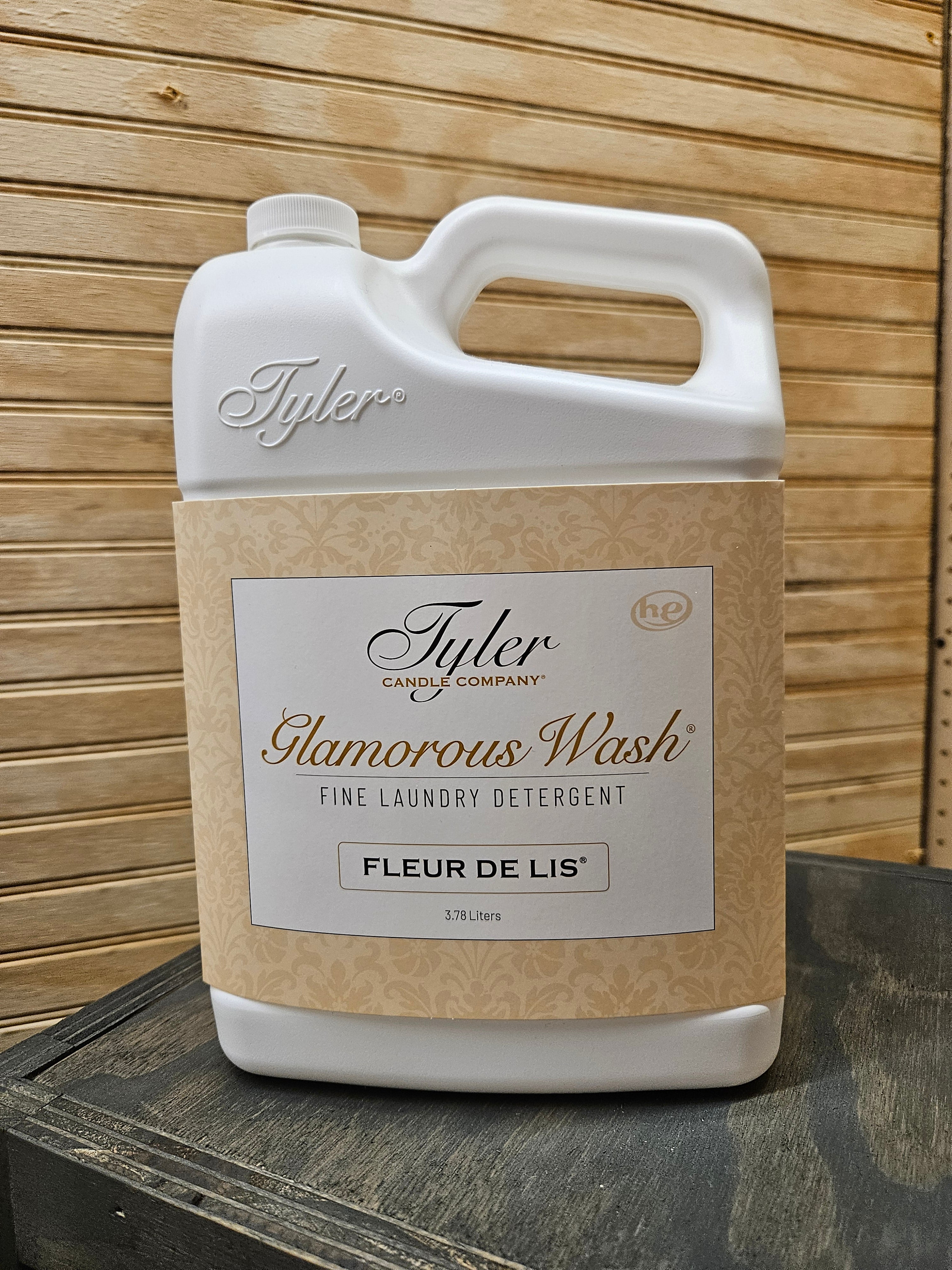 tyler-candle-3785-grams-glamorous-wash-fleur-de-lis