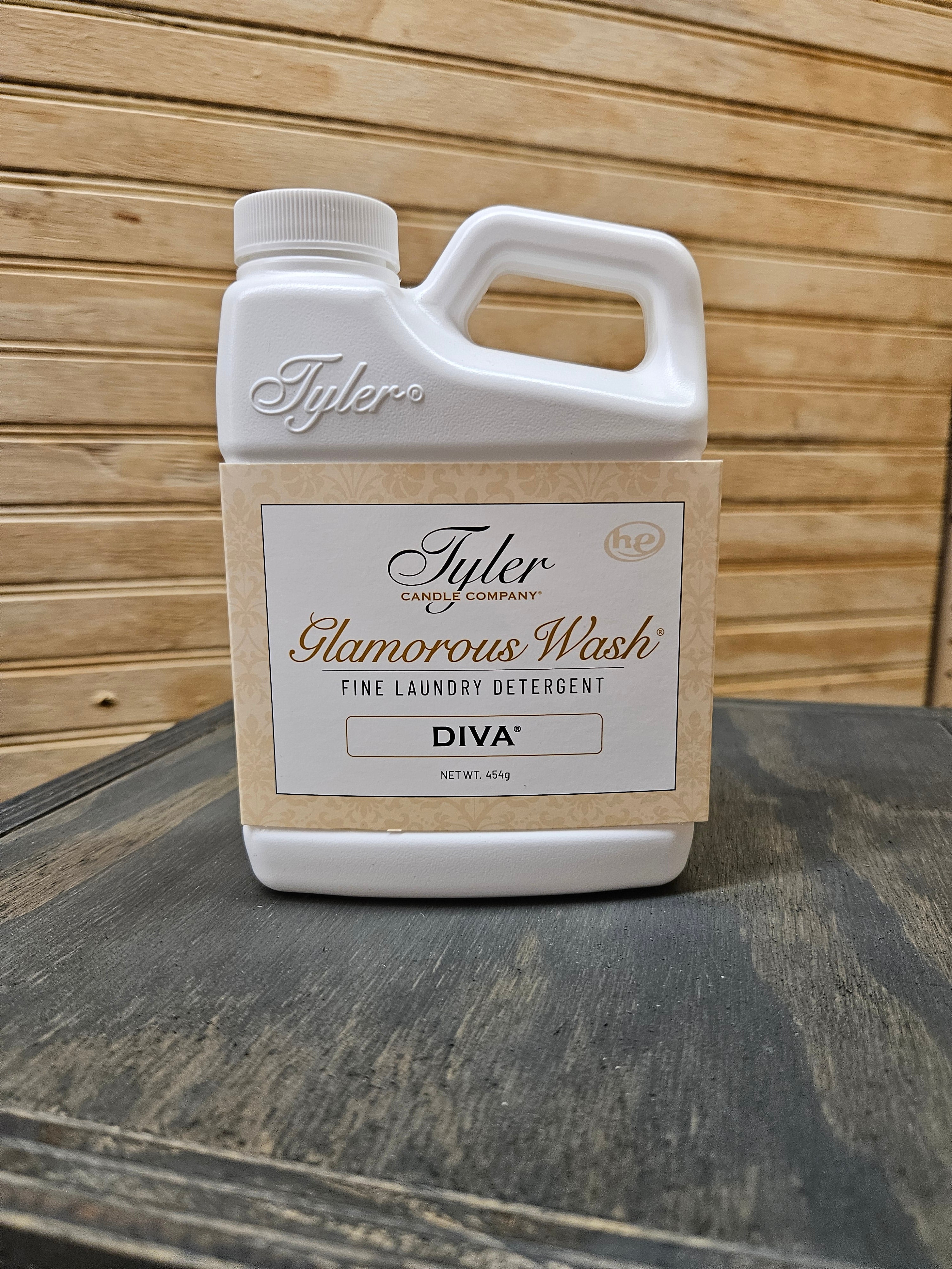 tyler-candle-454-grams-glamorous-wash-diva